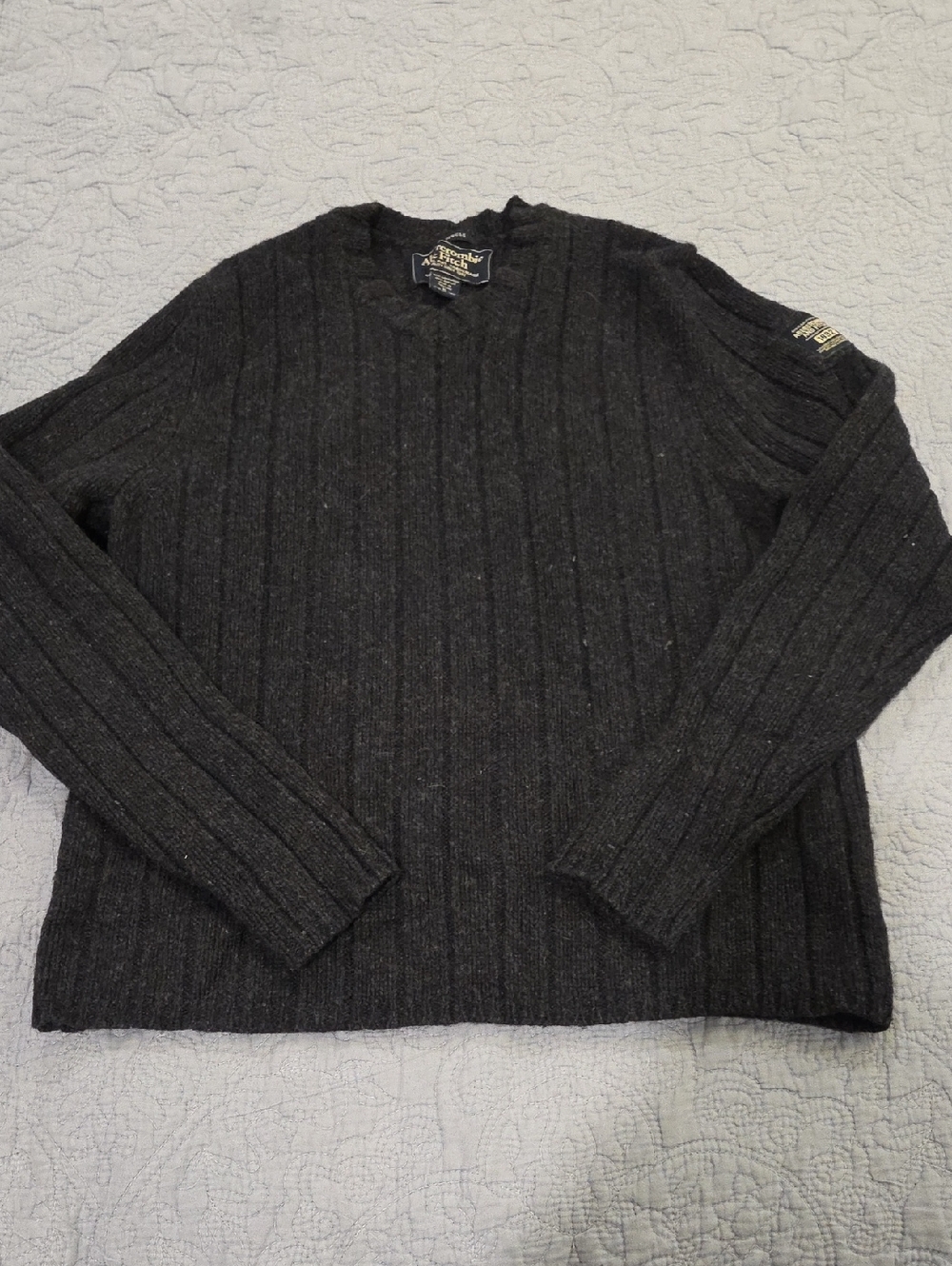 Abercrombie & Fitch Men's Dark Charcoal Ribbed Crewneck Sweater Size XL!